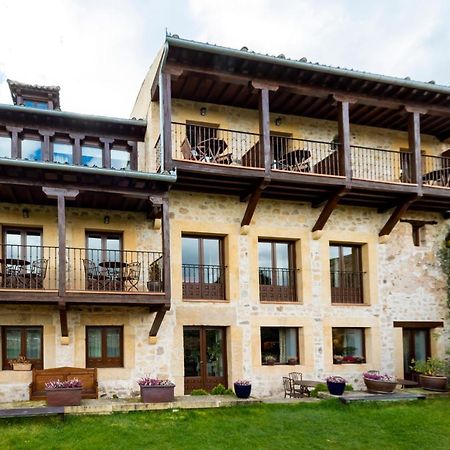 Hospederia de Santo Domingo Pedraza Exterior foto