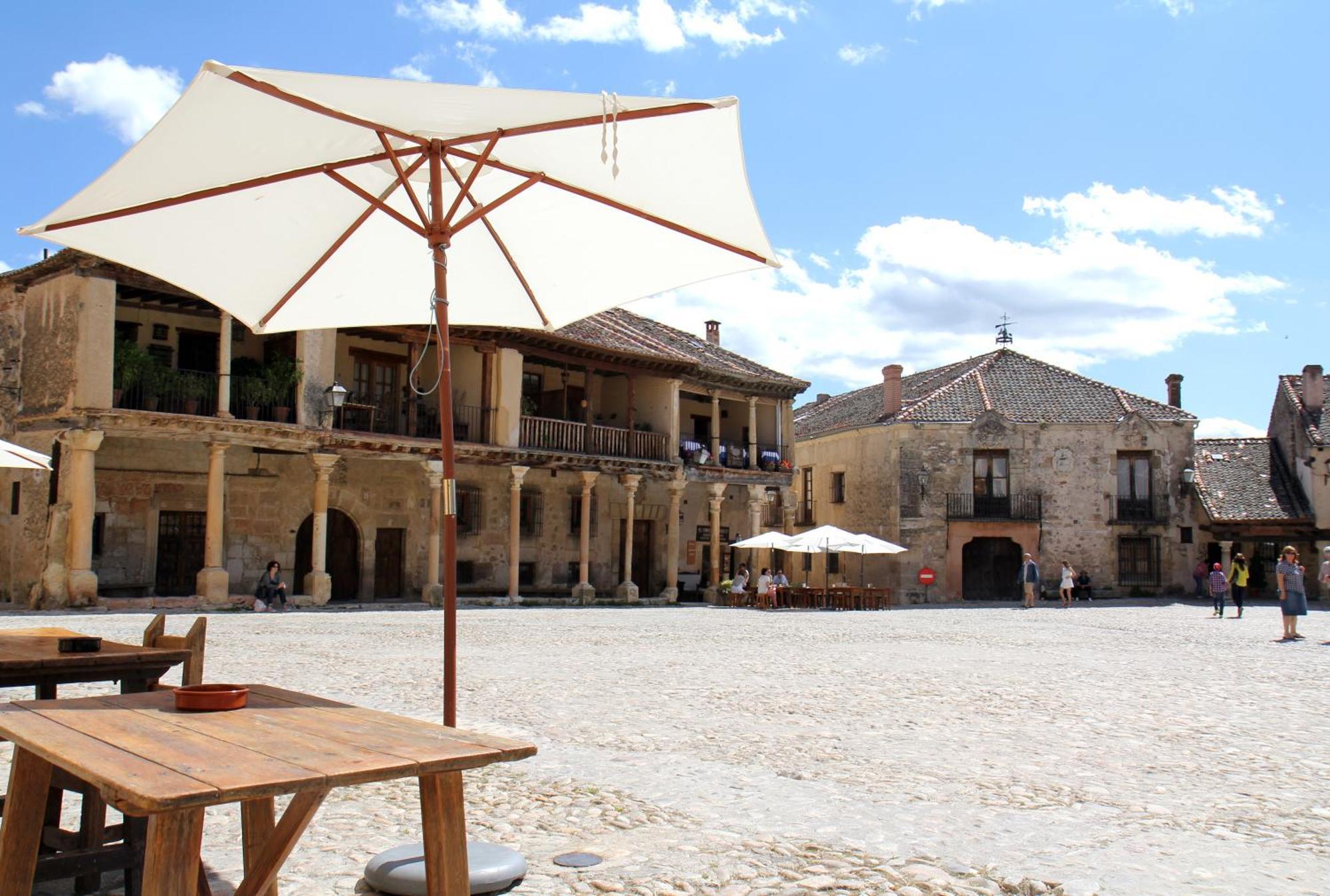 Hospederia de Santo Domingo Pedraza Exterior foto